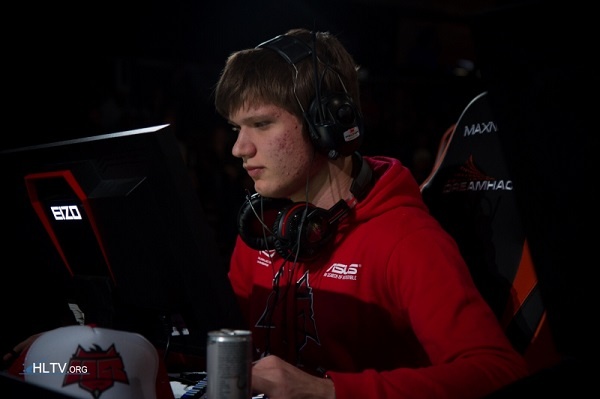 LPL 宣布夏季赛赞助商：包括奔驰、李宁、京东和其他12家