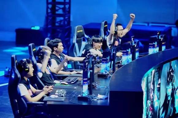 CSGO：EPL S16冠军花落Vitality，ZywOo MVP！