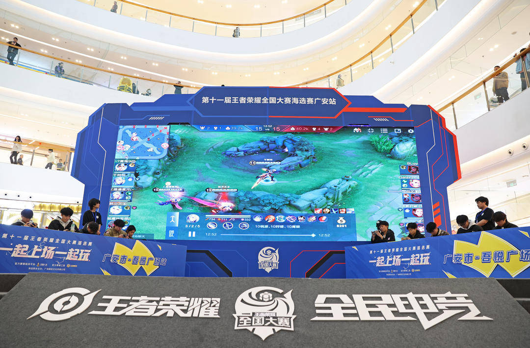 社区批评IEM Dallas 2025的摄影师